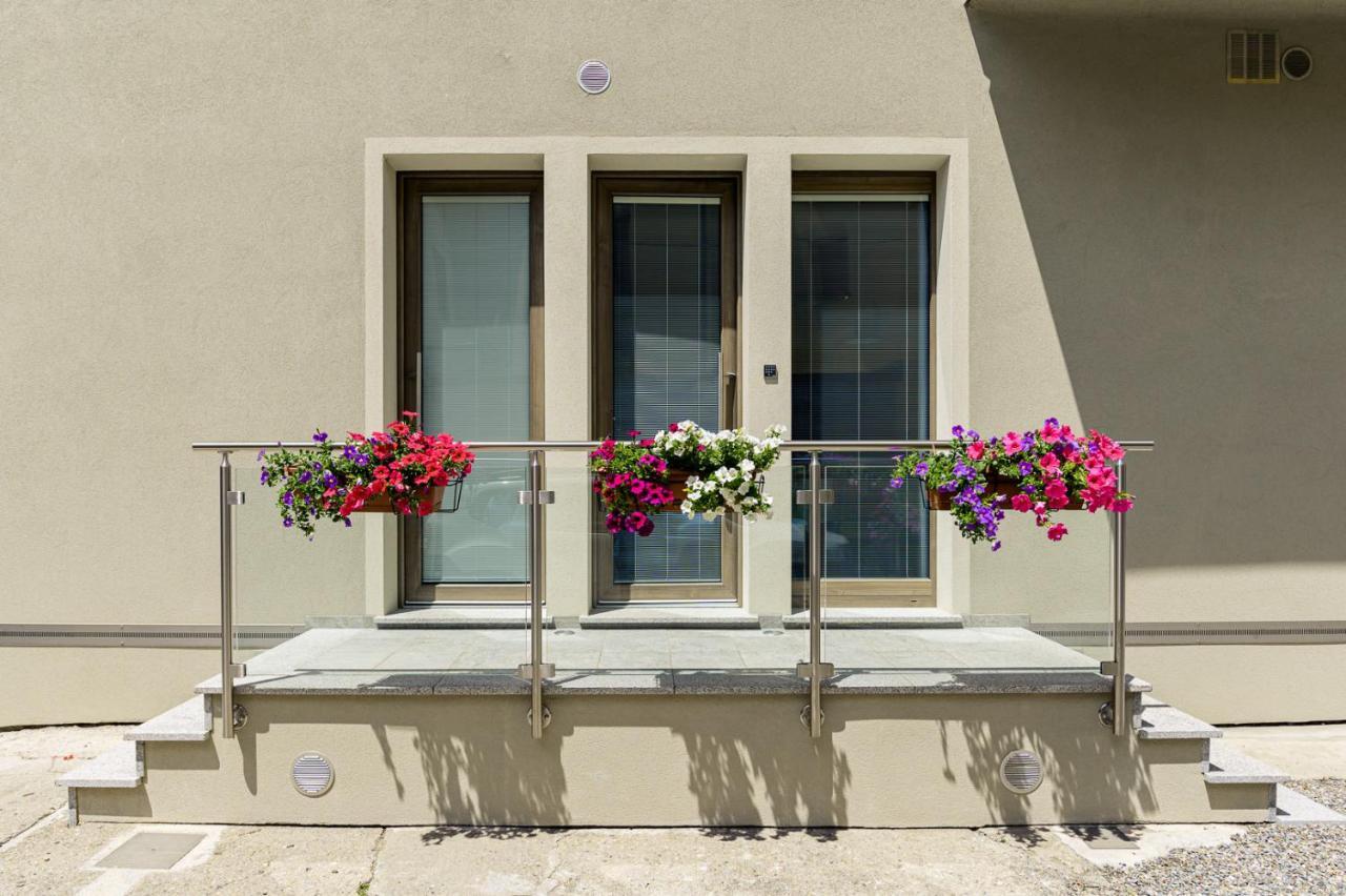 Le Rondini Hotel Tirano Buitenkant foto